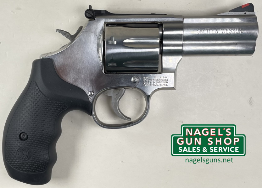 Smith & Wesson Model 686 plus 357 Magnum Revolver