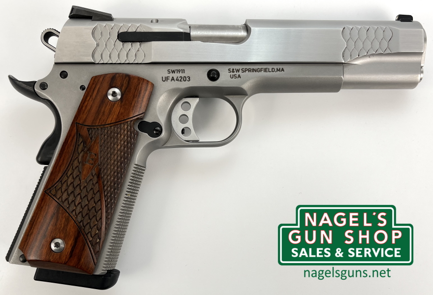 Smith & Wesson SW1911 45acp Pistol