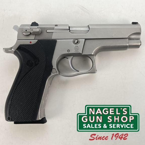 Smith & Wesson Model 5906 9mm Pistol