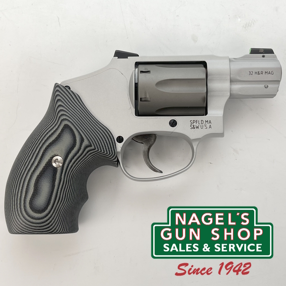 Smith & Wesson 632 UC 32 H&R Mag Revolver